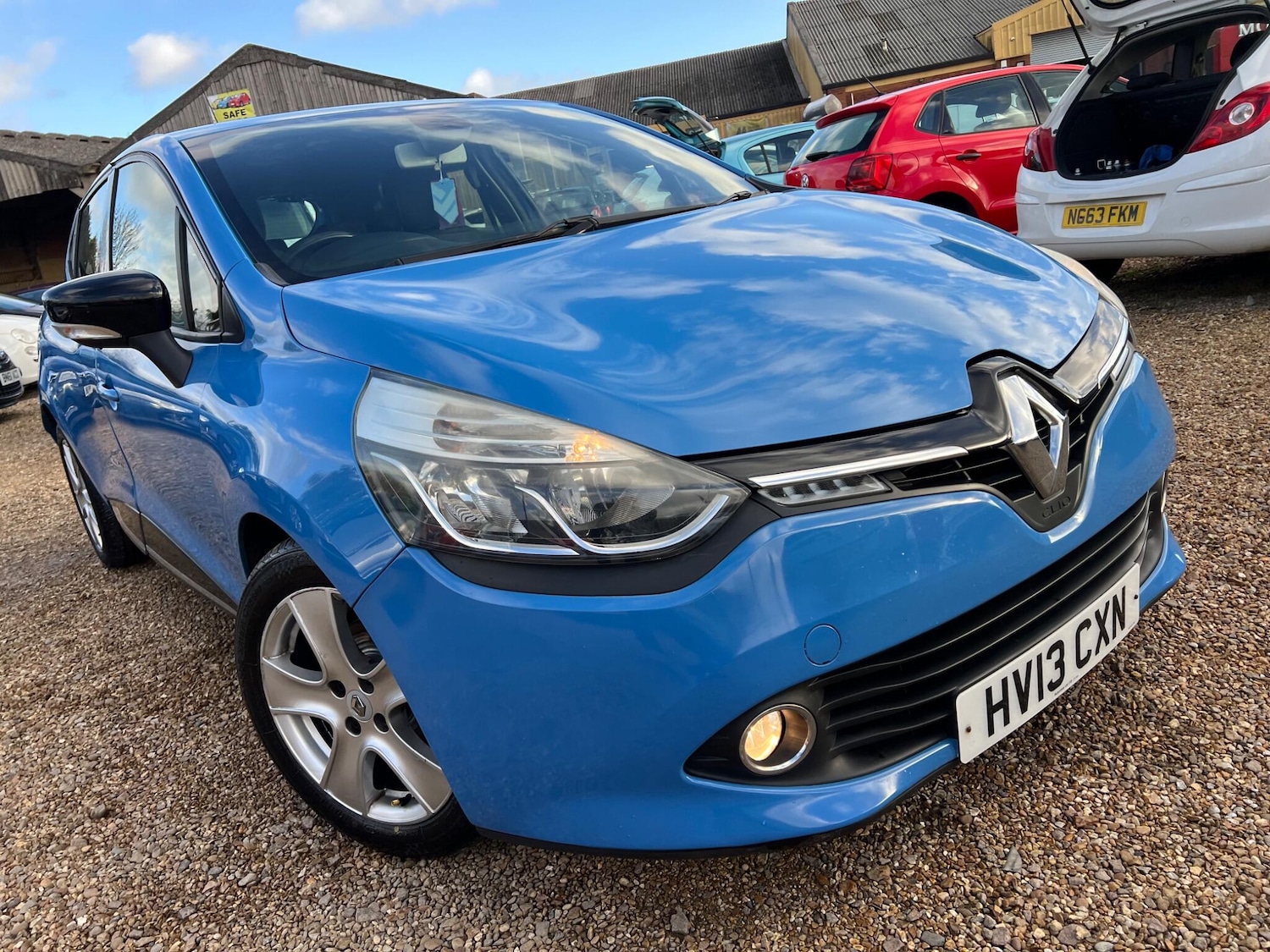 Used Renault Clio 2013 for sale - 76743125: Photo 10