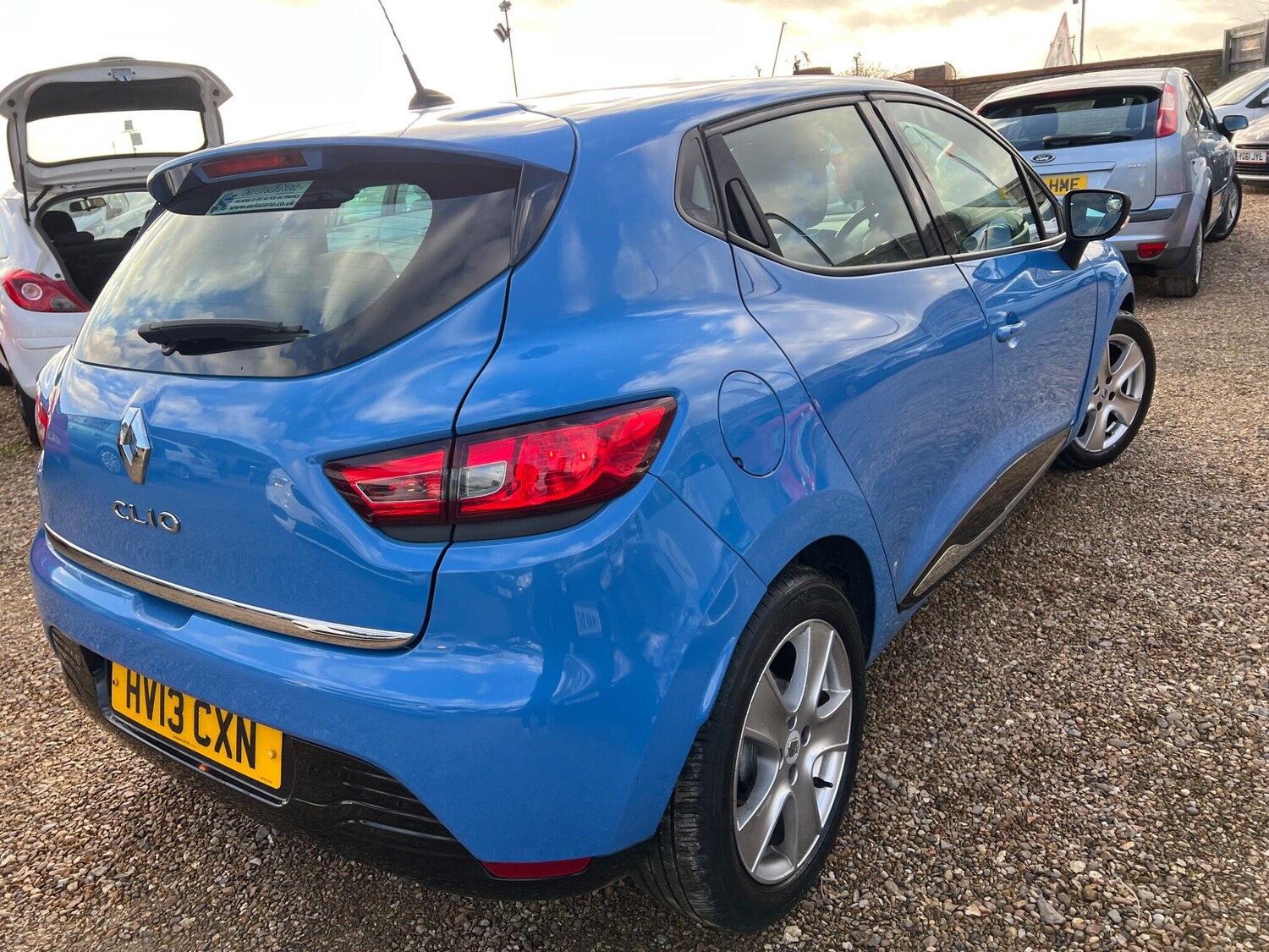 Used Renault Clio 2013 for sale - 76743125: Photo 22