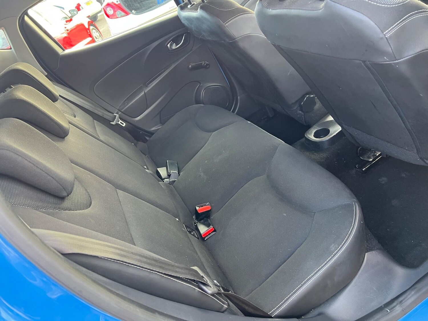 Used Renault Clio 2013 for sale - 76743125: Photo 31