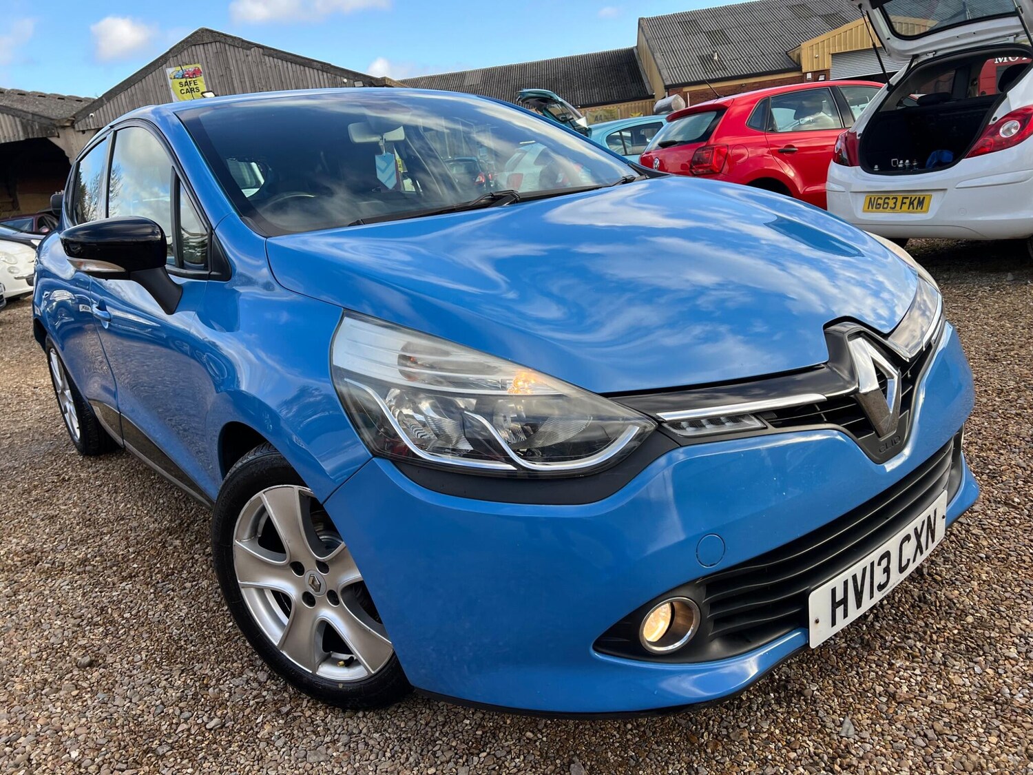 Used Renault Clio 2013 for sale - 76743125: Photo 5