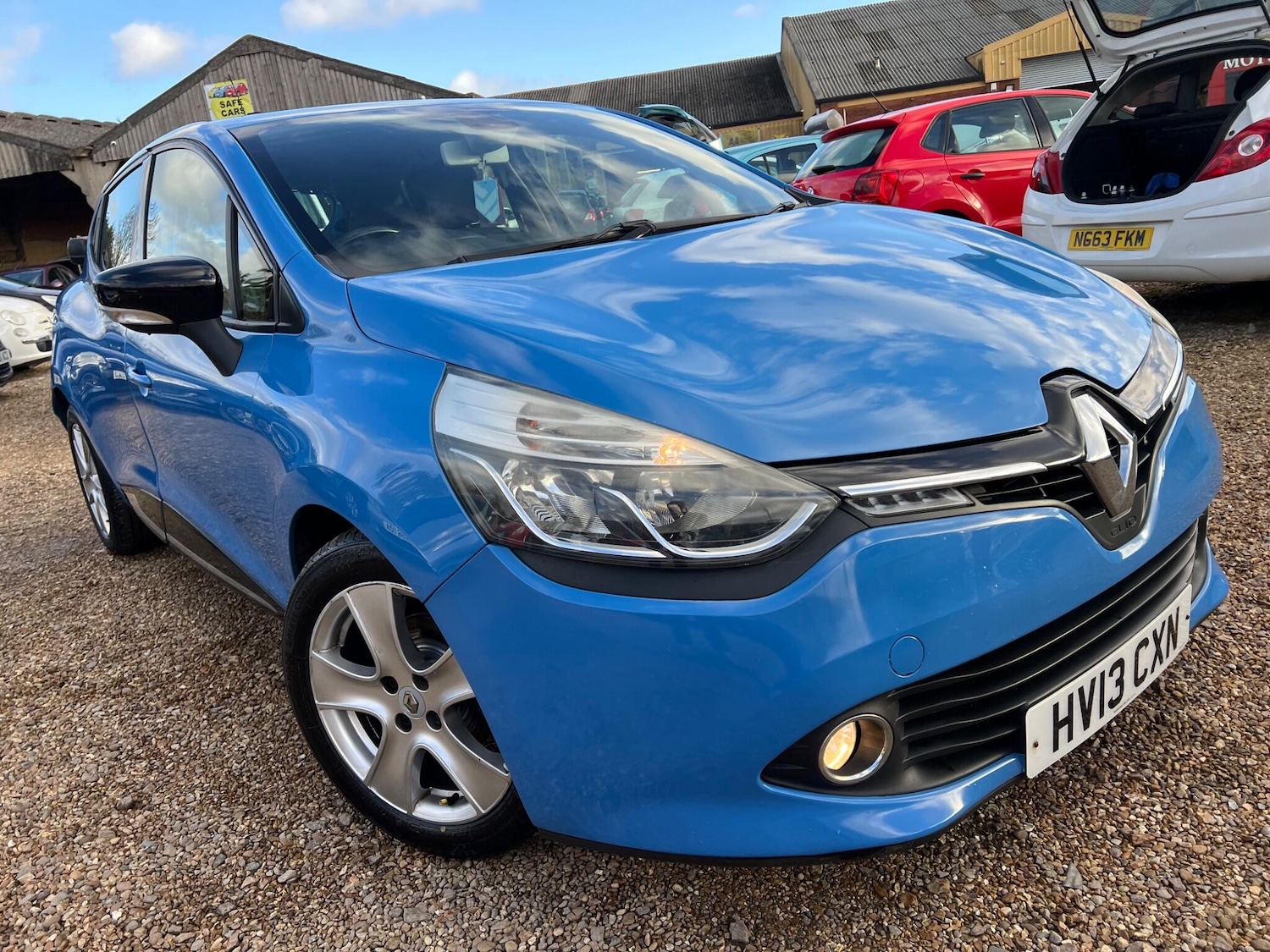 Used Renault Clio 2013 for sale - 76743125: Photo 7
