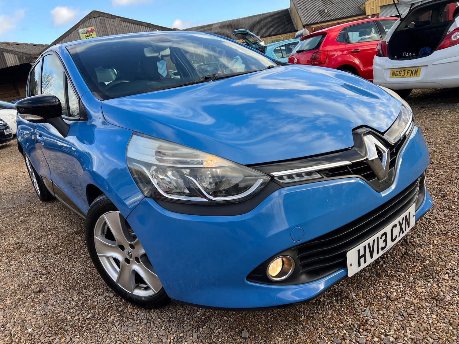 Used Renault Clio 2013 for sale - 76743125: Photo 9