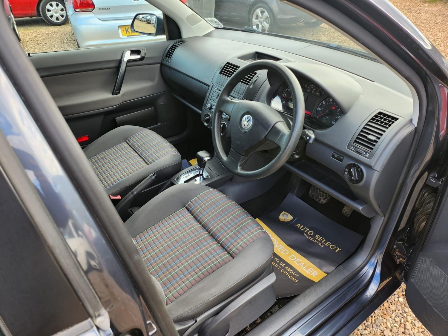 Used Volkswagen Polo 2007 for sale - 78099897: Photo 21