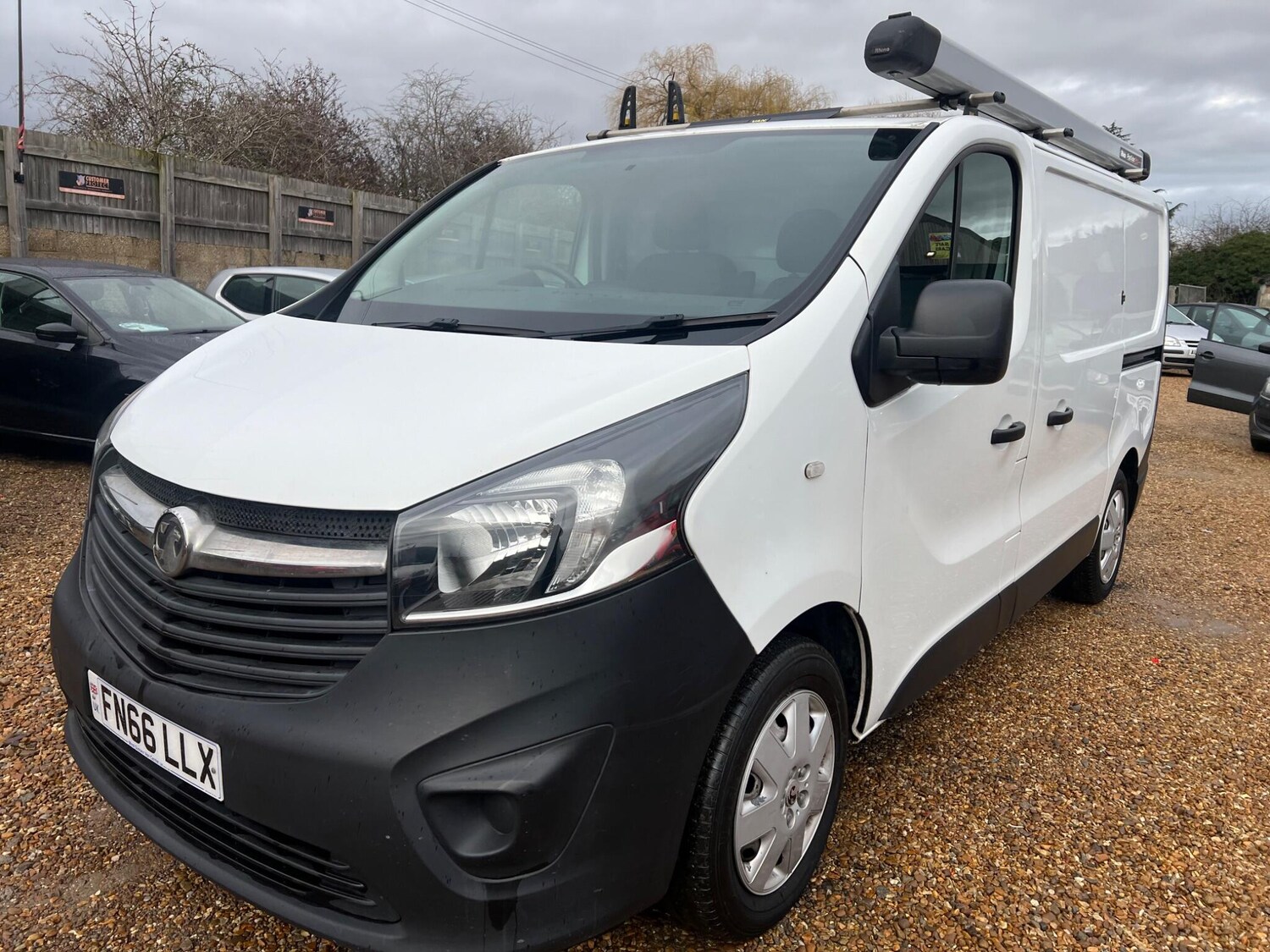 Used Vauxhall Vivaro 2016 for sale - 77925236: Photo 15