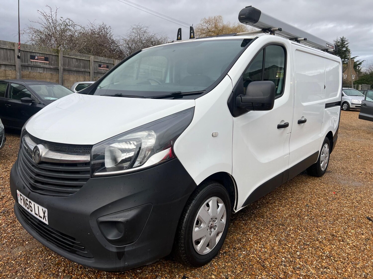 Used Vauxhall Vivaro 2016 for sale - 77925236: Photo 18