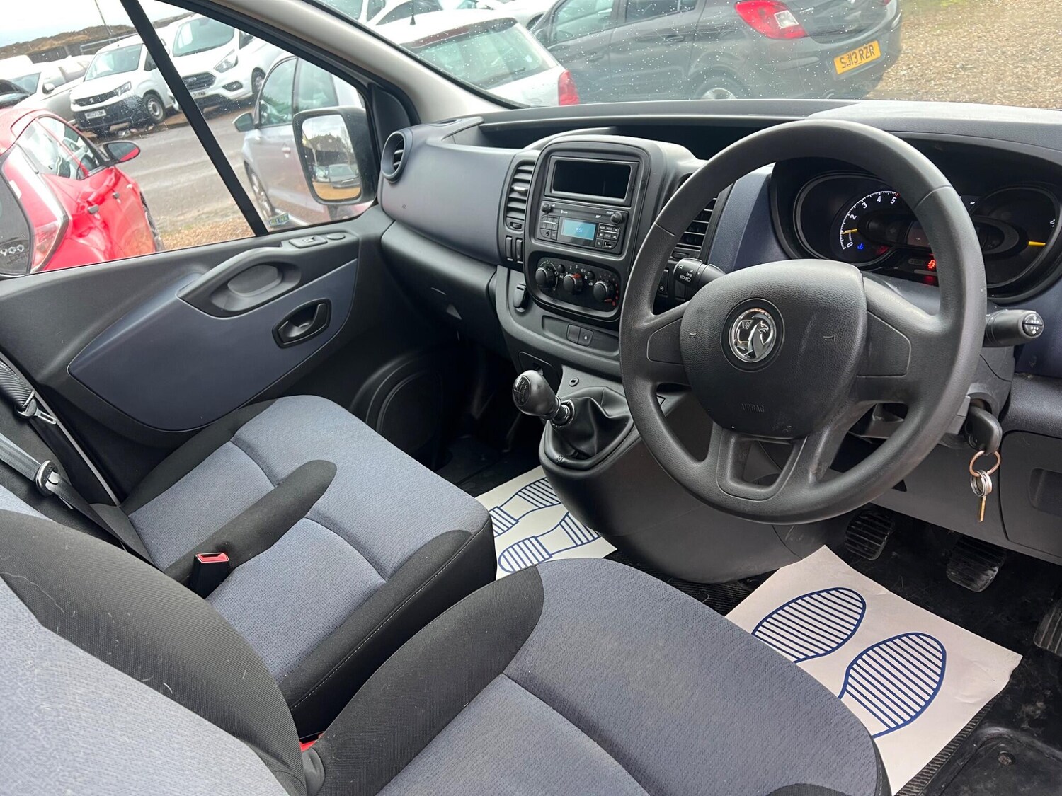 Used Vauxhall Vivaro 2016 for sale - 77925236: Photo 21