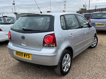 Used Volkswagen Polo 2009 for sale - 78291255: Photo