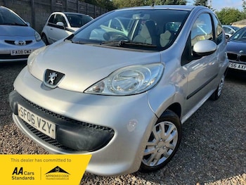 Used Peugeot 107 2006 for sale - 79331516: Photo