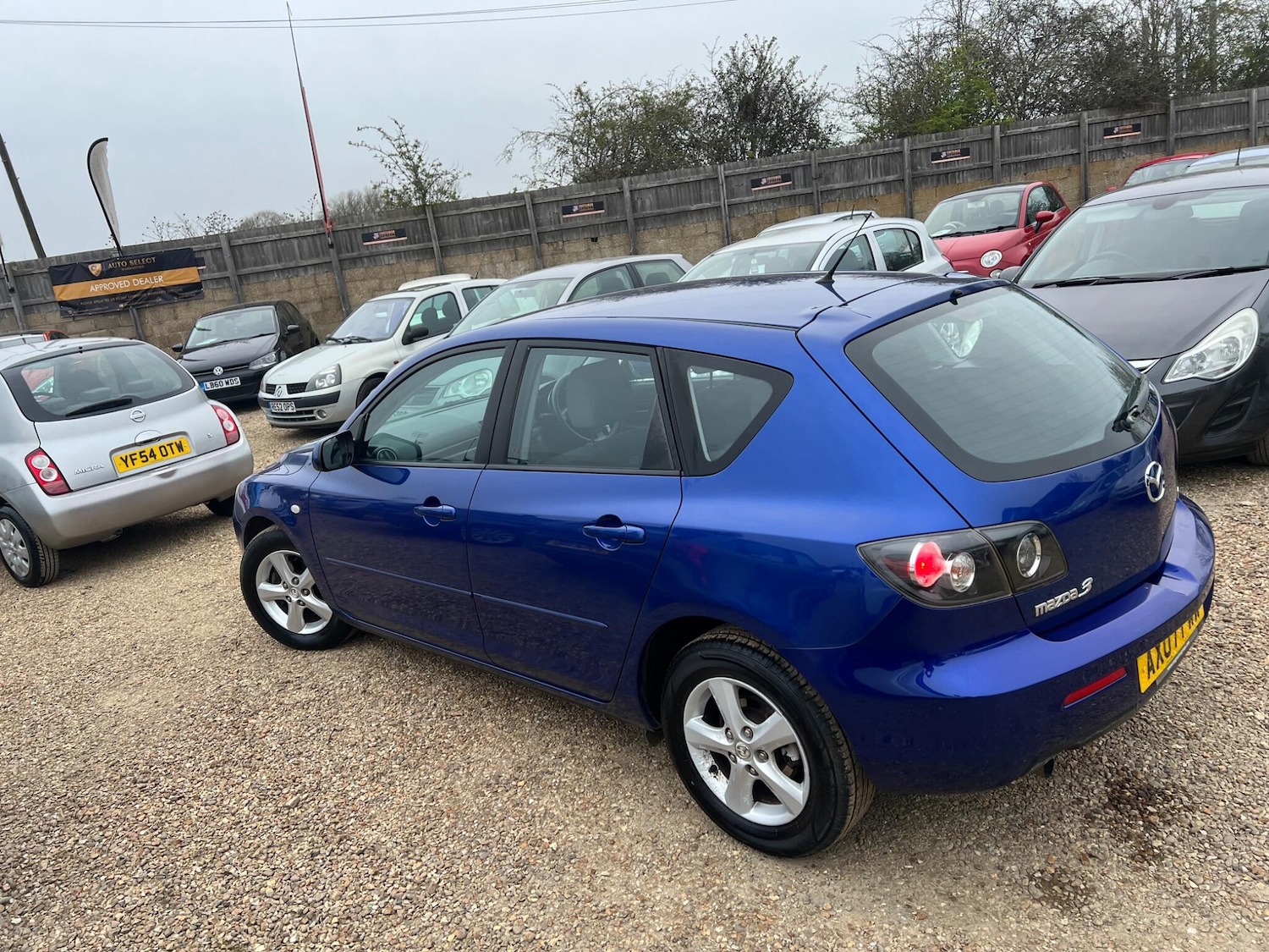 Used Mazda Mazda3 2007 for sale - 77993421: Photo 9