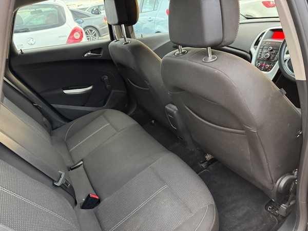 Used Vauxhall Astra 2012 for sale - 76179805: Photo 25