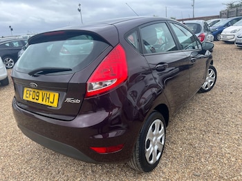 Used Ford Fiesta 2009 for sale - 76425493: Photo