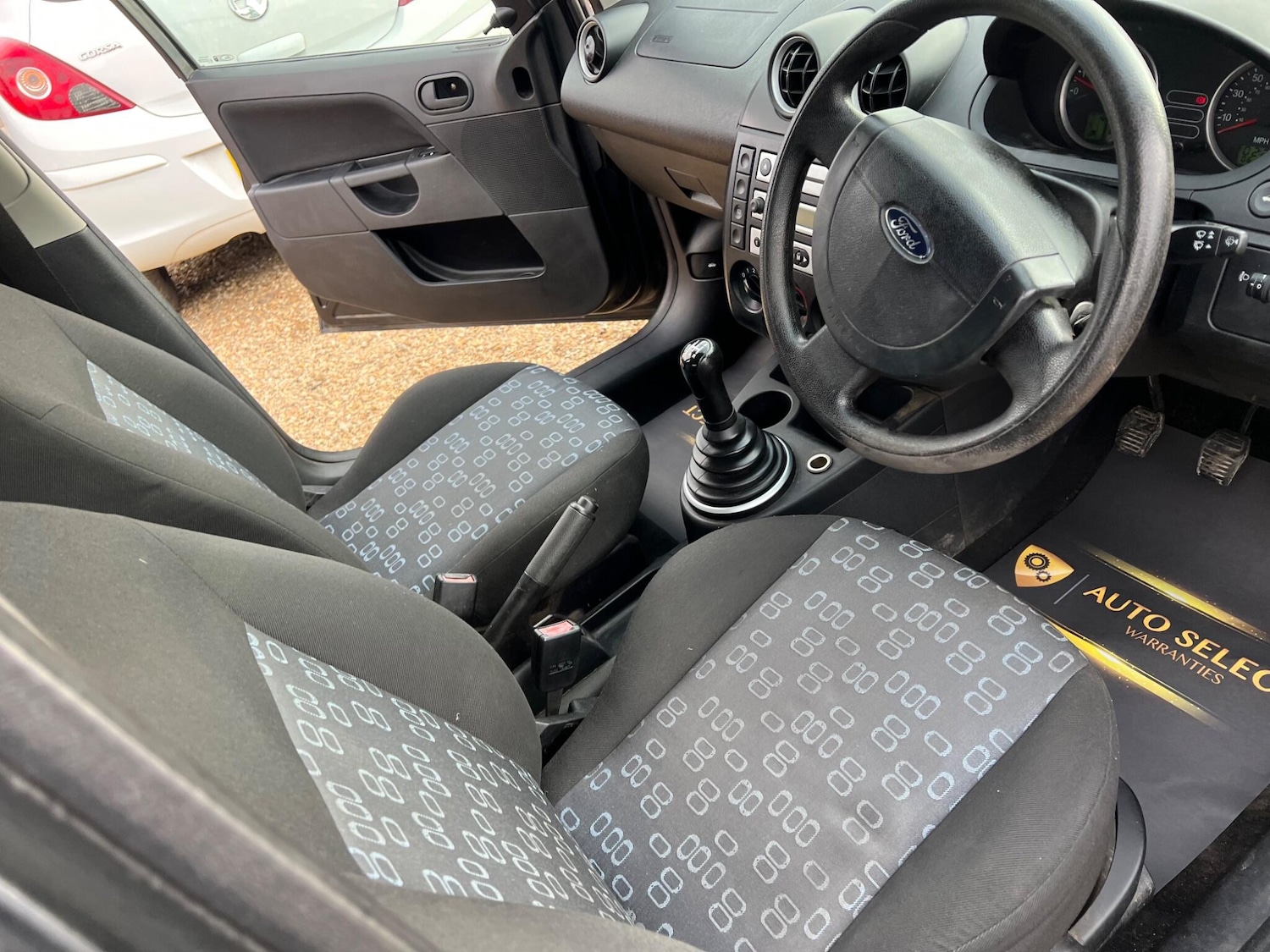 Used Ford Fiesta 2005 for sale - 76993287: Photo 21