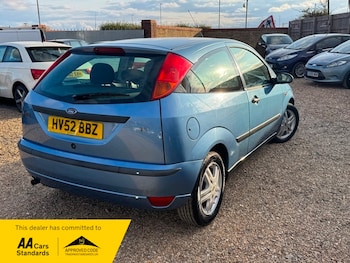 Used Ford Focus 2002 for sale - 79608389: Photo