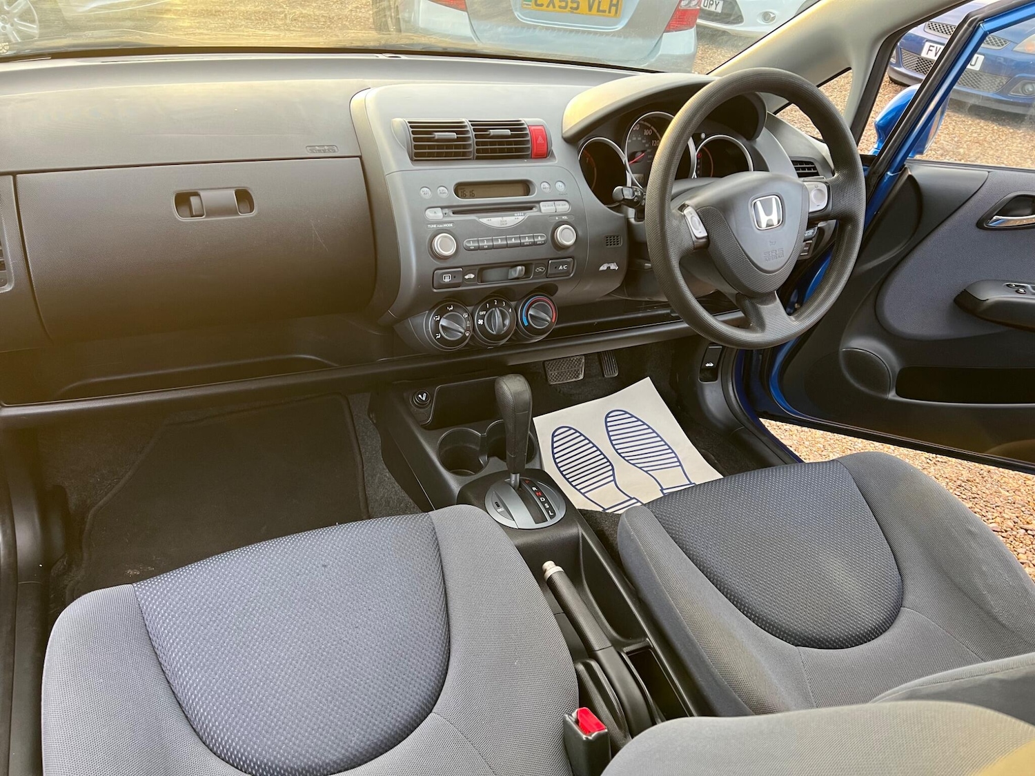 Used Honda Jazz 2004 for sale - 76742881: Photo 16