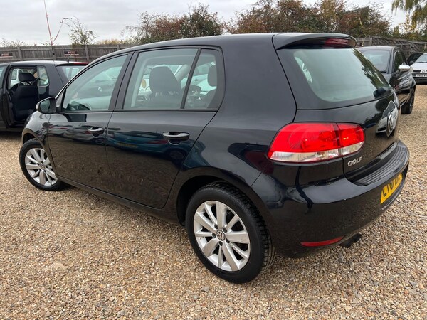 Used Volkswagen Golf 2011 for sale - 76239029: Photo 2