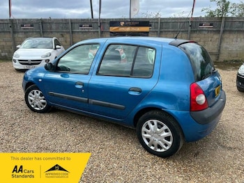Used Renault Clio 2003 for sale - 79331453: Photo