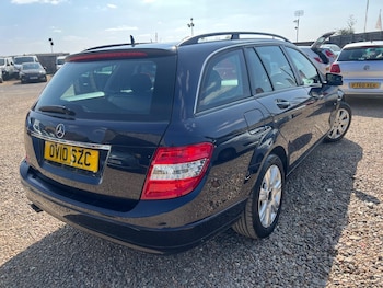 Used Mercedes-Benz C-Class 2010 for sale - 75543843: Photo