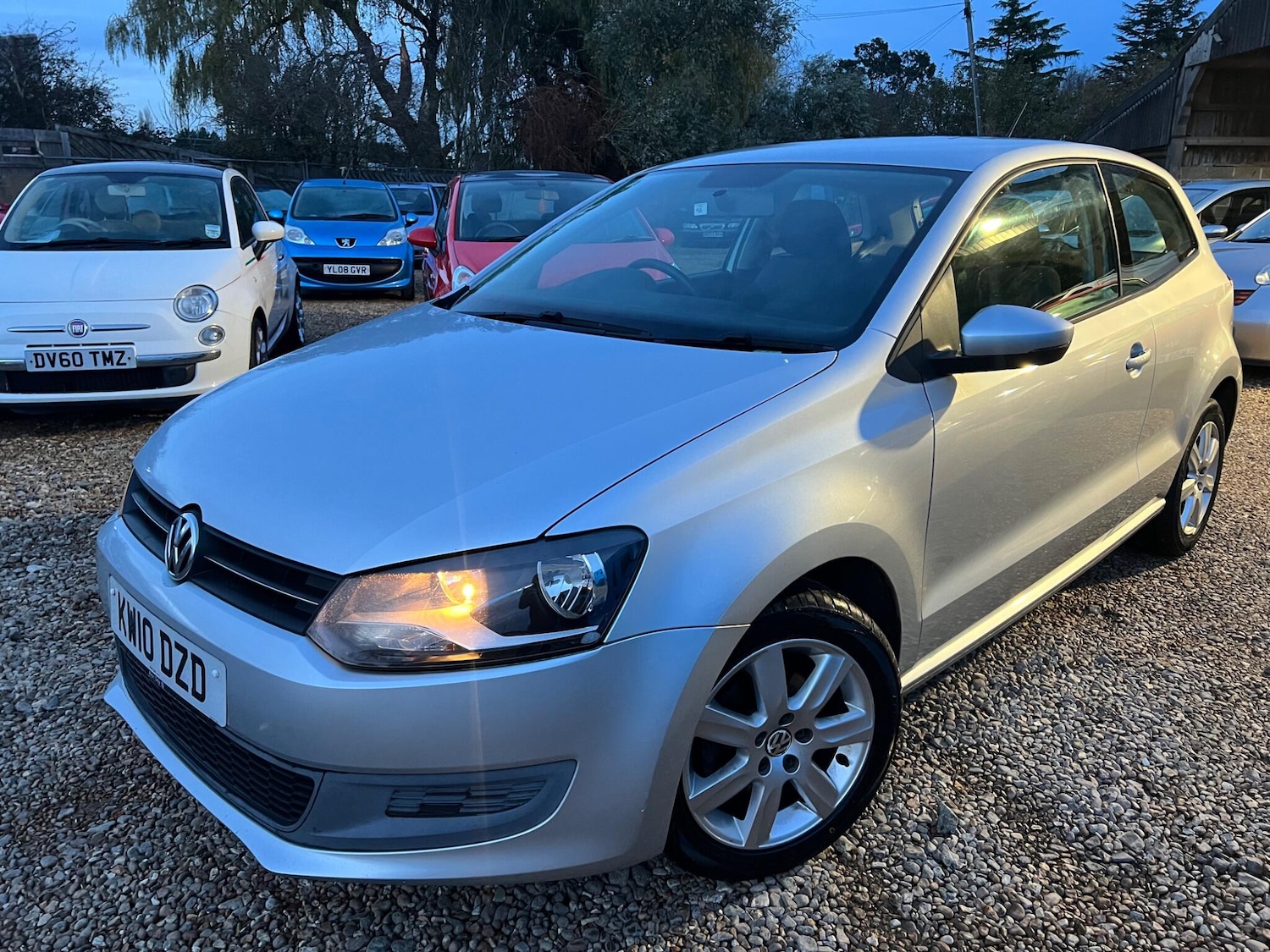 Used Volkswagen Polo 2010 for sale - 76573561: Photo 4