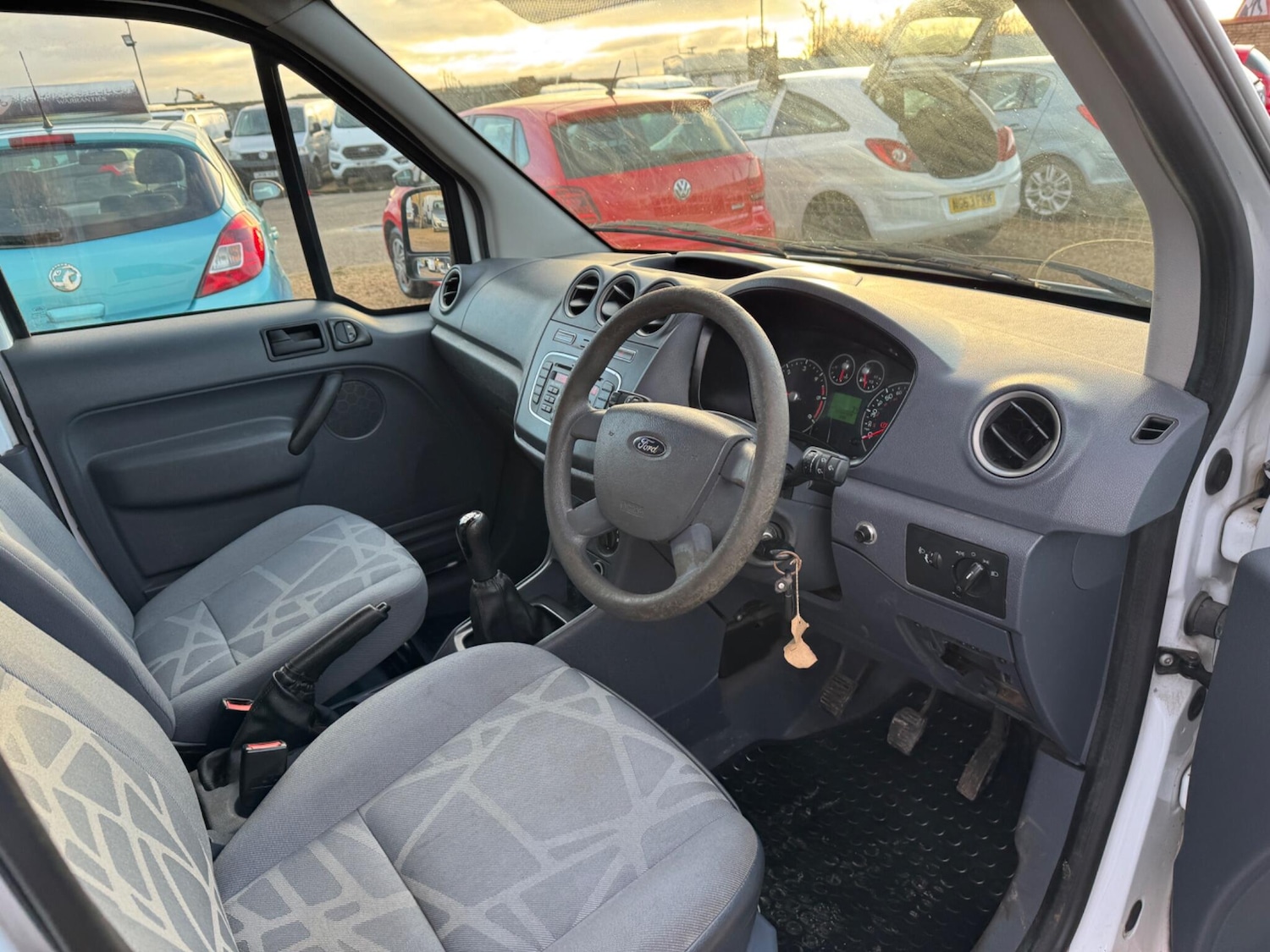 Used Ford Transit Connect 2010 for sale - 76715168: Photo 14