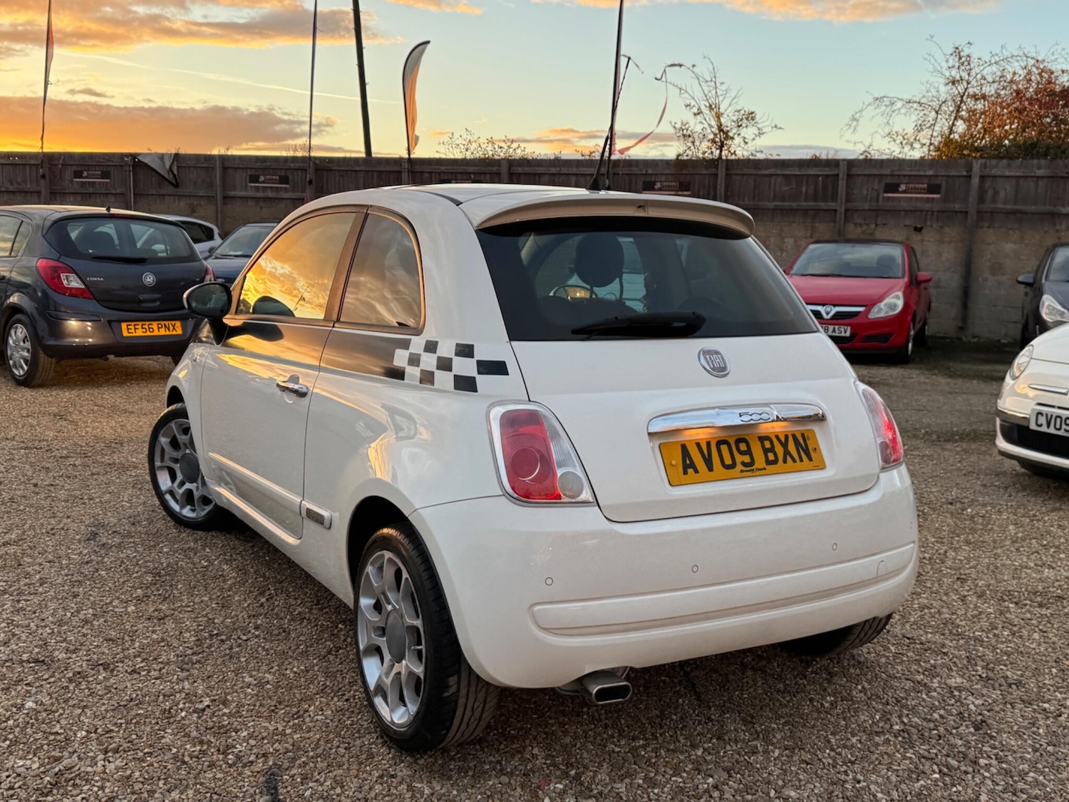 Used Fiat 500 2009 for sale - 76388875: Photo 2