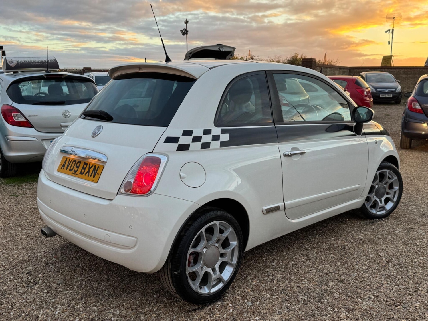 Used Fiat 500 2009 for sale - 76388875: Photo 8