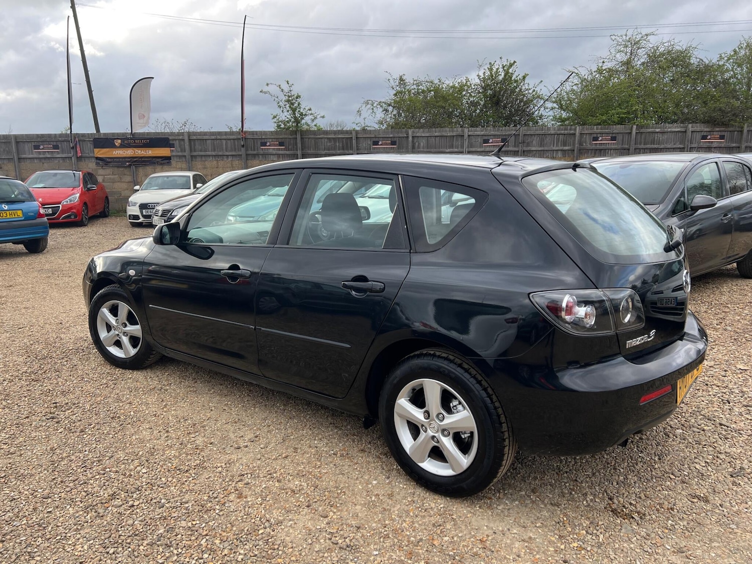 Used Mazda Mazda3 for sale - 78135779: Photo 11