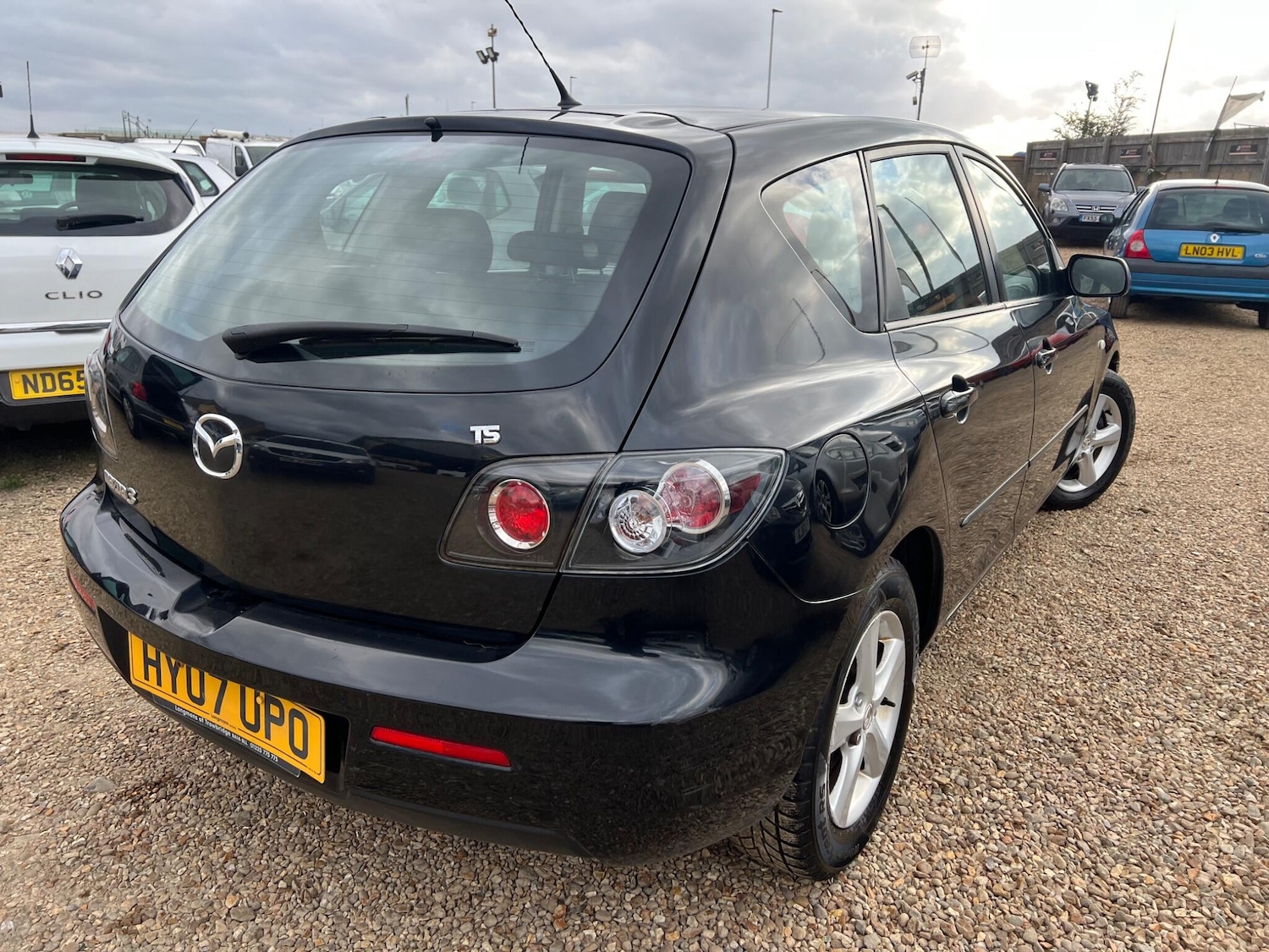 Used Mazda Mazda3 for sale - 78135779: Photo 8