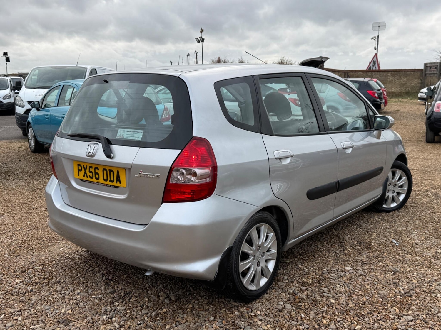 Used Honda Jazz 2006 for sale - 76573745: Photo 11