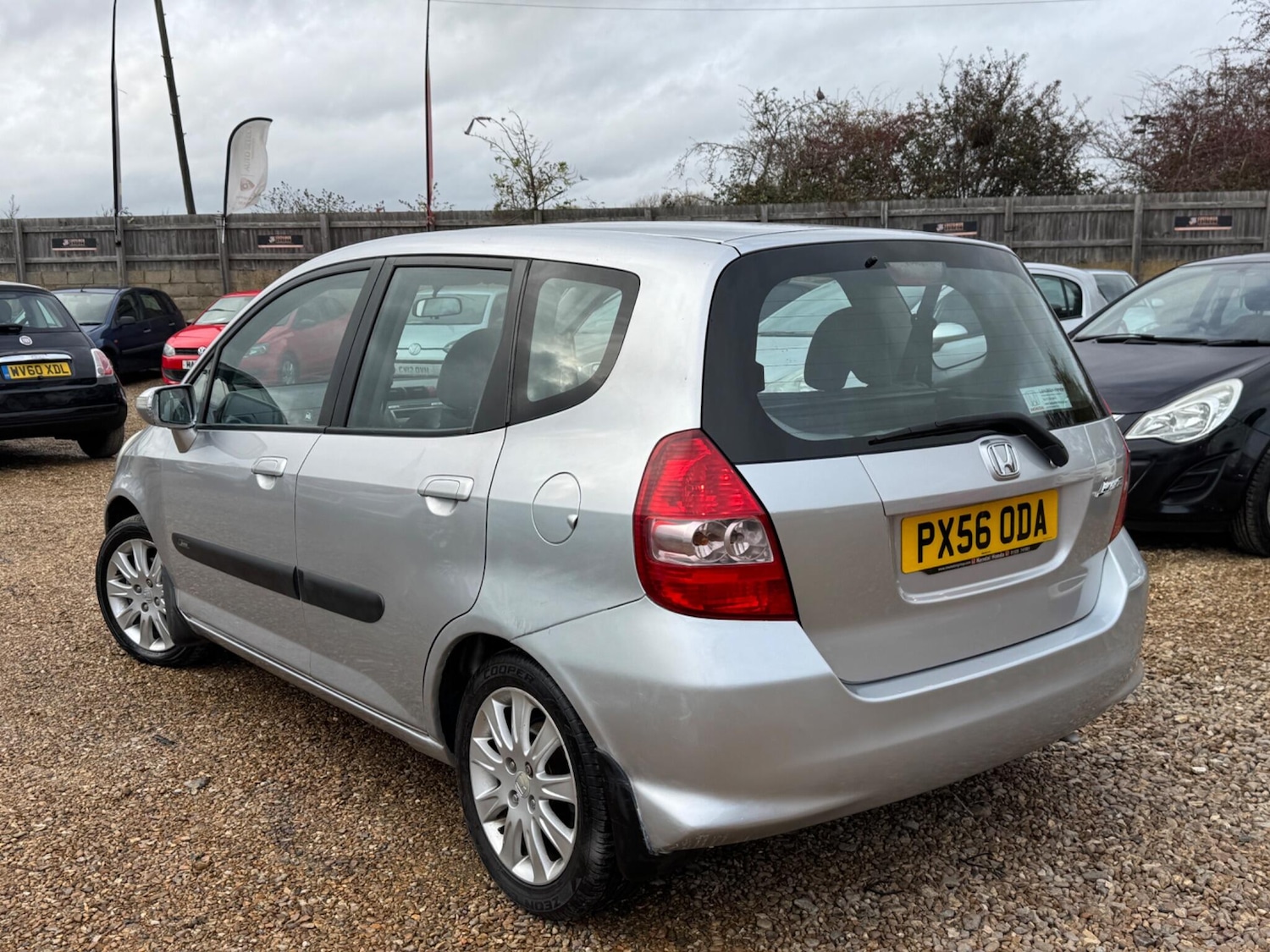 Used Honda Jazz 2006 for sale - 76573745: Photo 4