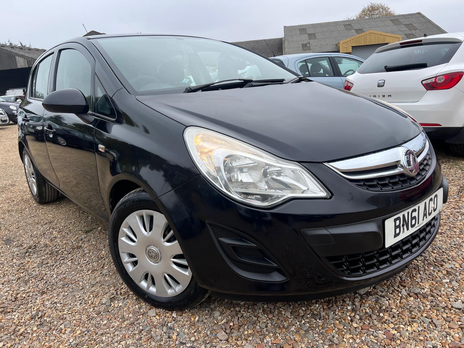Used Vauxhall Corsa for sale - 76743519: Photo 1