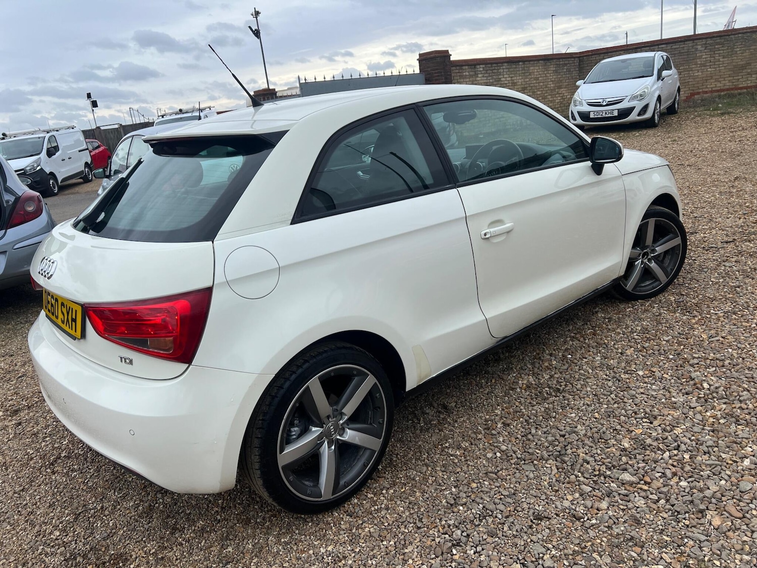 Used Audi A1 for sale - 77908974: Photo 2