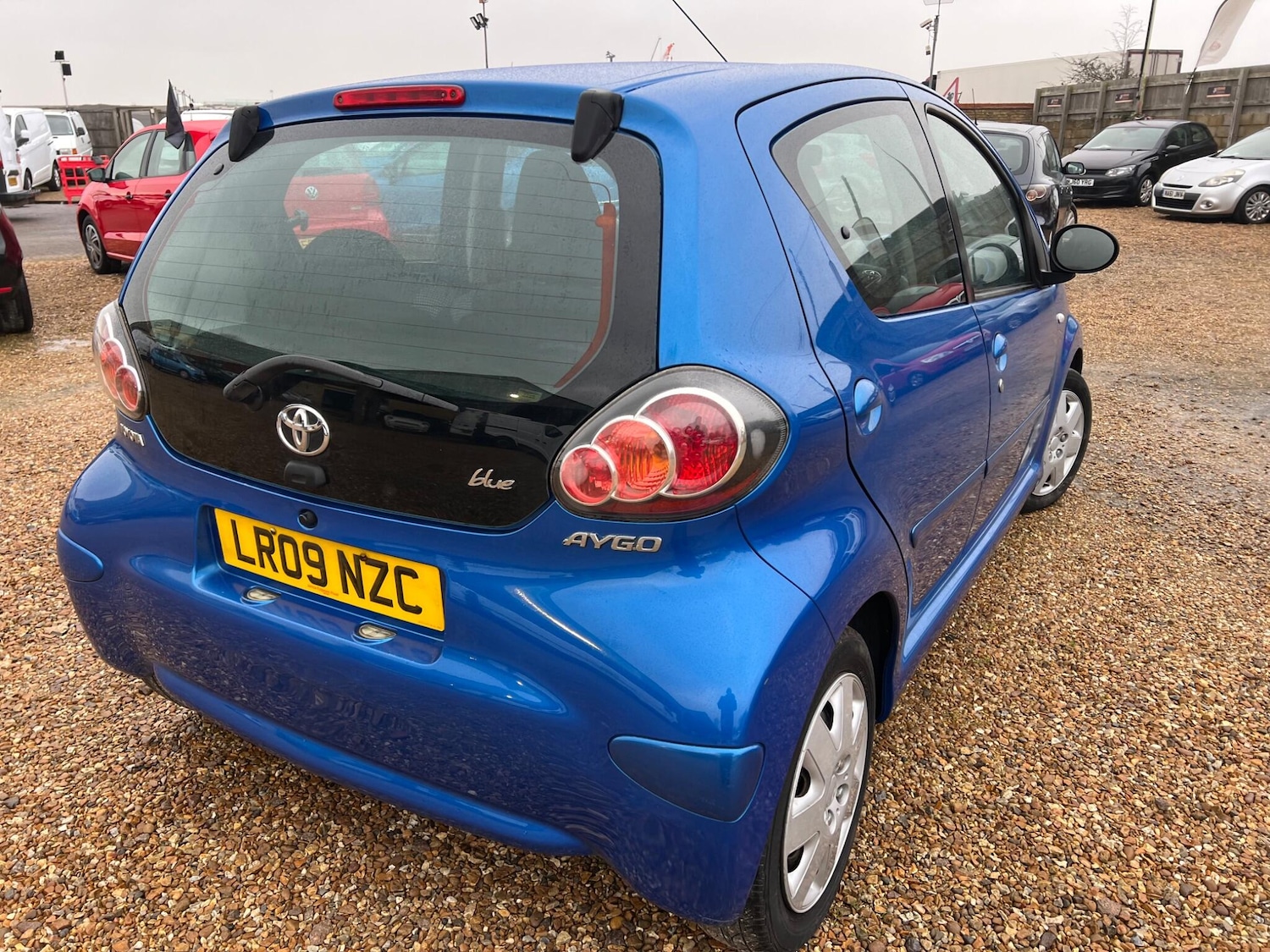 Used Toyota AYGO 2009 for sale - 77253960: Photo 12