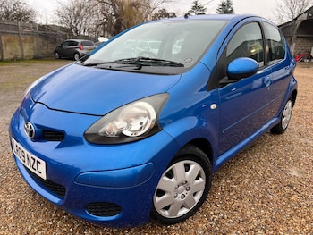 Used Toyota AYGO 2009 for sale - 77253960: Photo