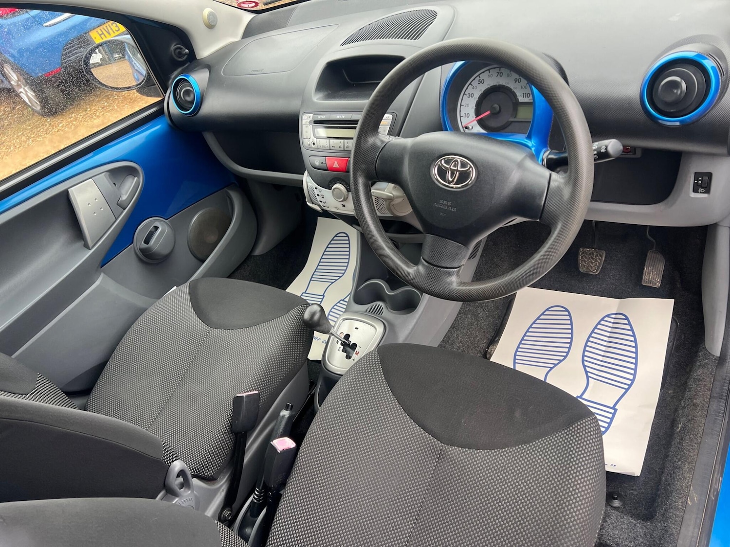Used Toyota AYGO 2009 for sale - 77253960: Photo 24