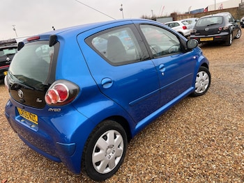 Used Toyota AYGO 2009 for sale - 77253960: Photo