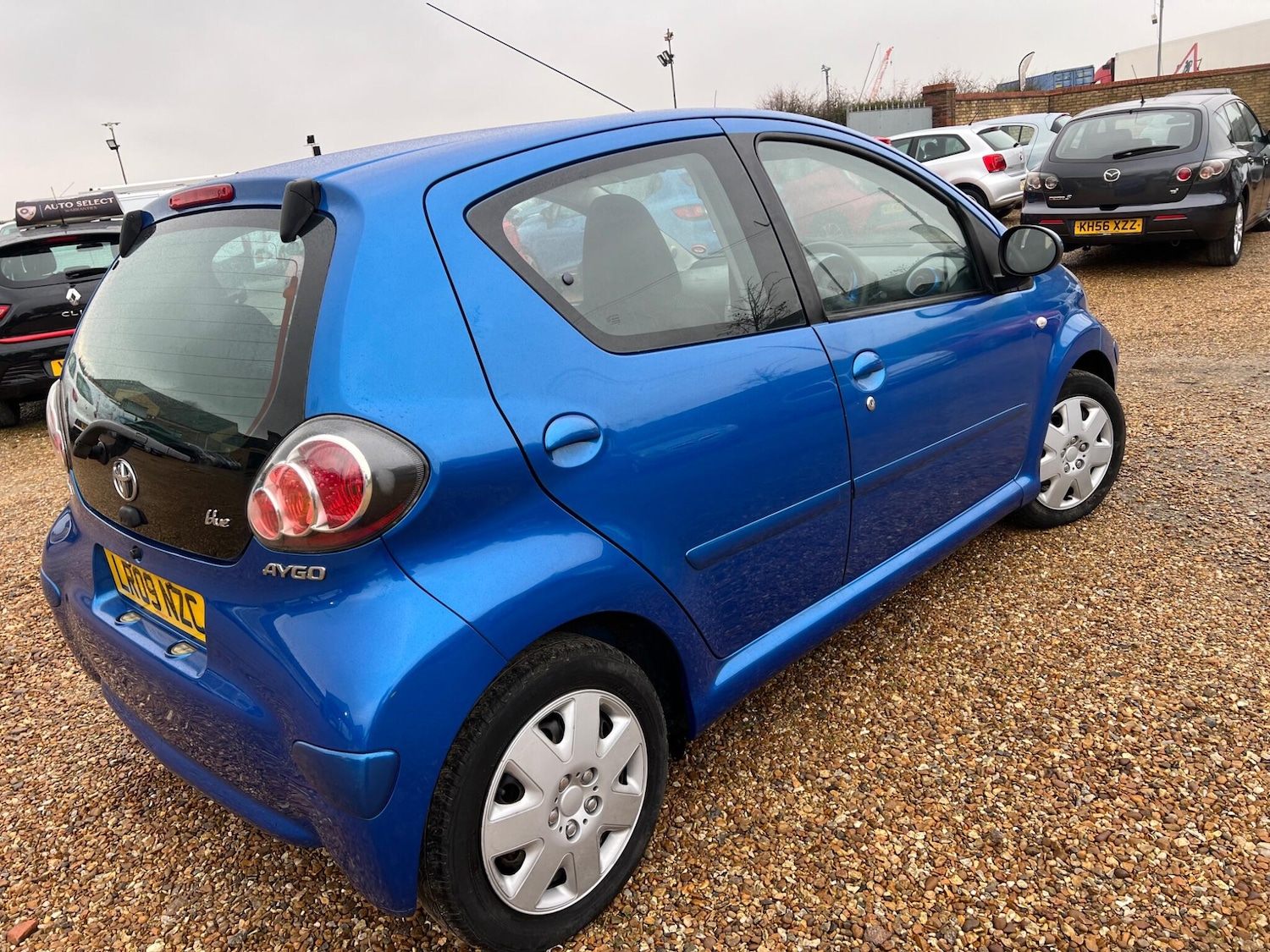 Used Toyota AYGO 2009 for sale - 77253960: Photo 9