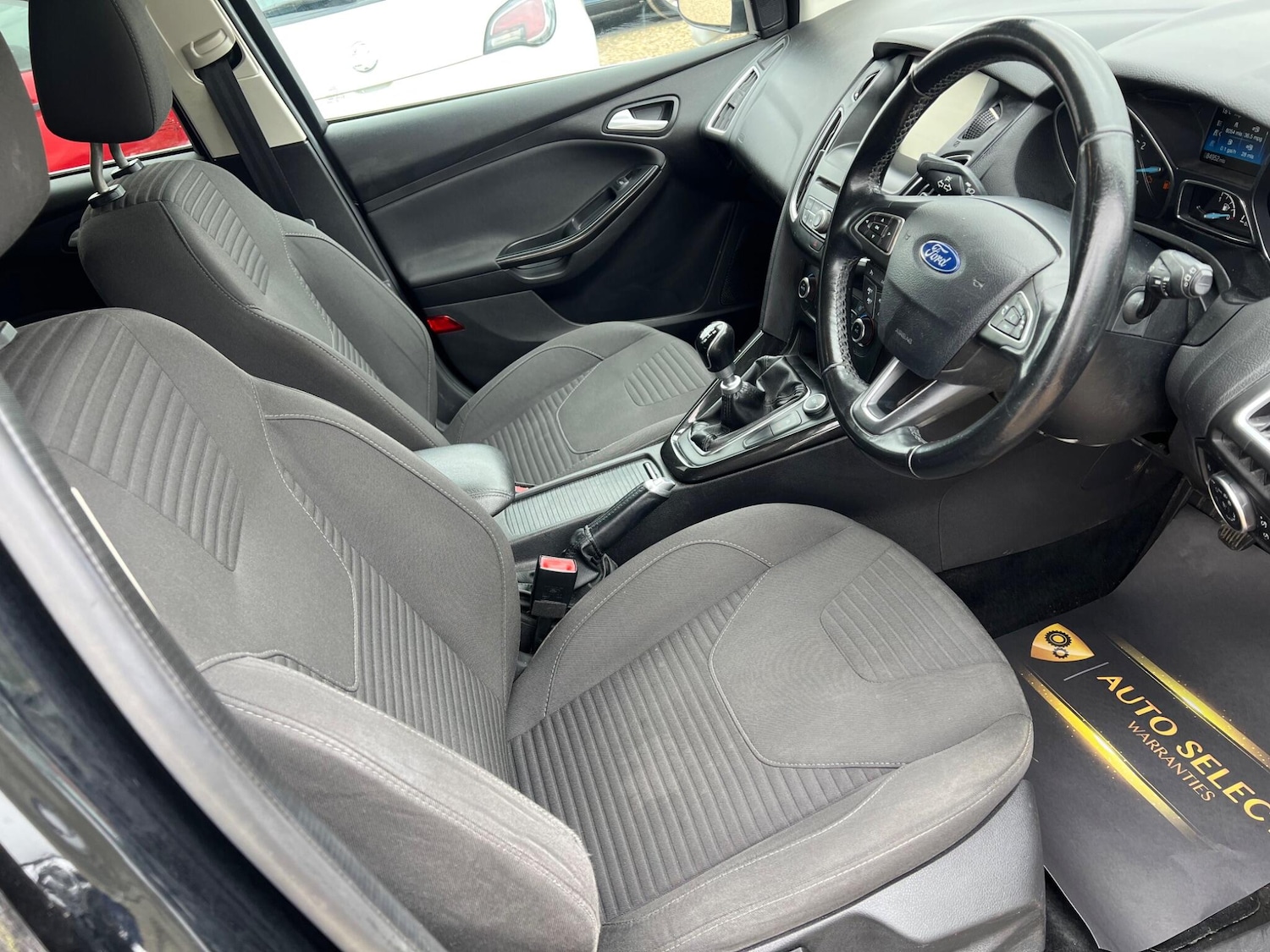 Used Ford Focus 2015 for sale - 76620066: Photo 29