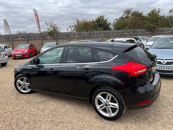 Used Ford Focus 2015 for sale - 76620066: Photo