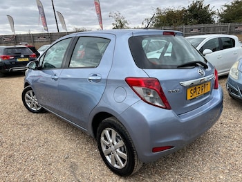 Toyota - Yaris