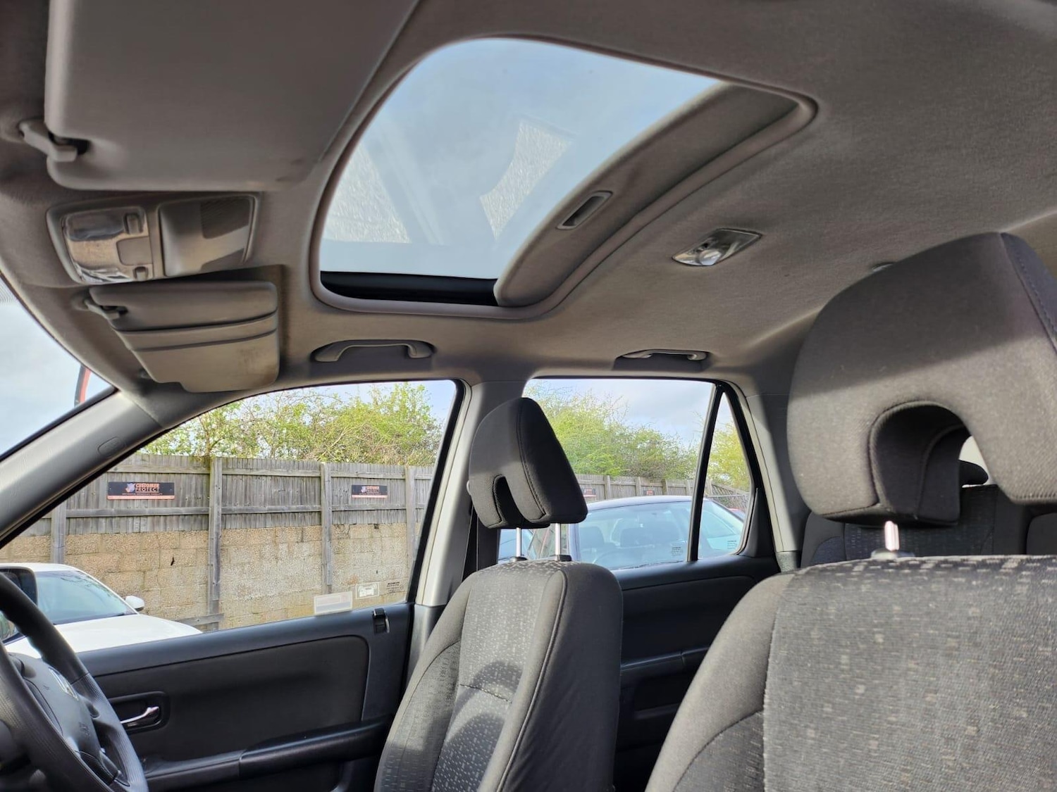 Used Honda CR-V 2005 for sale - 78127372: Photo 17