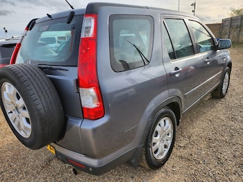 Used Honda CR-V 2005 for sale - 78127372: Photo