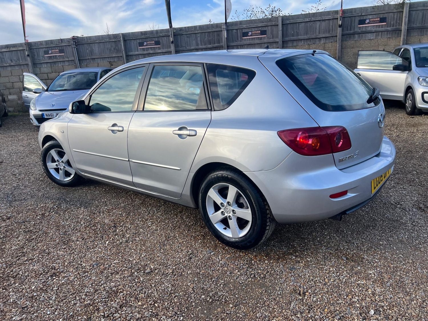 Used Mazda Mazda3 2005 for sale - 77315106: Photo 7