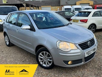 Used Volkswagen Polo 2007 for sale - 79331522: Photo