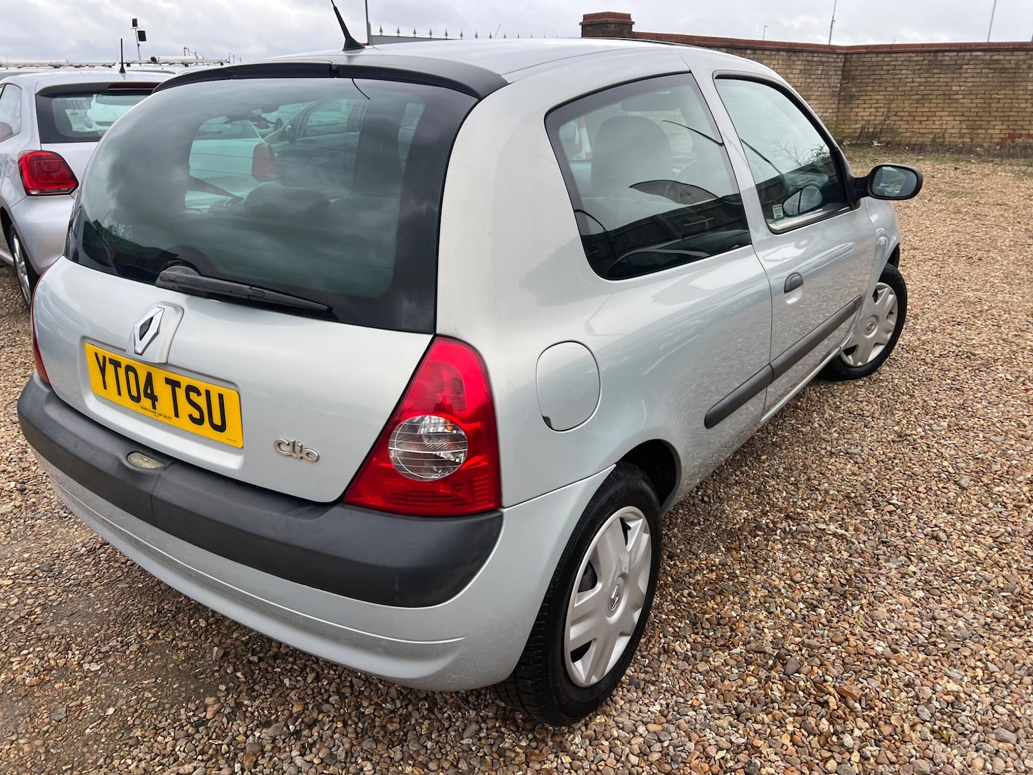 Used Renault Clio 2004 for sale - 77696181: Photo 21