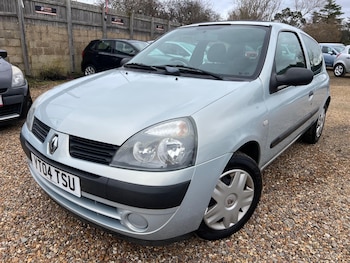 Used Renault Clio 2004 for sale - 77696181: Photo