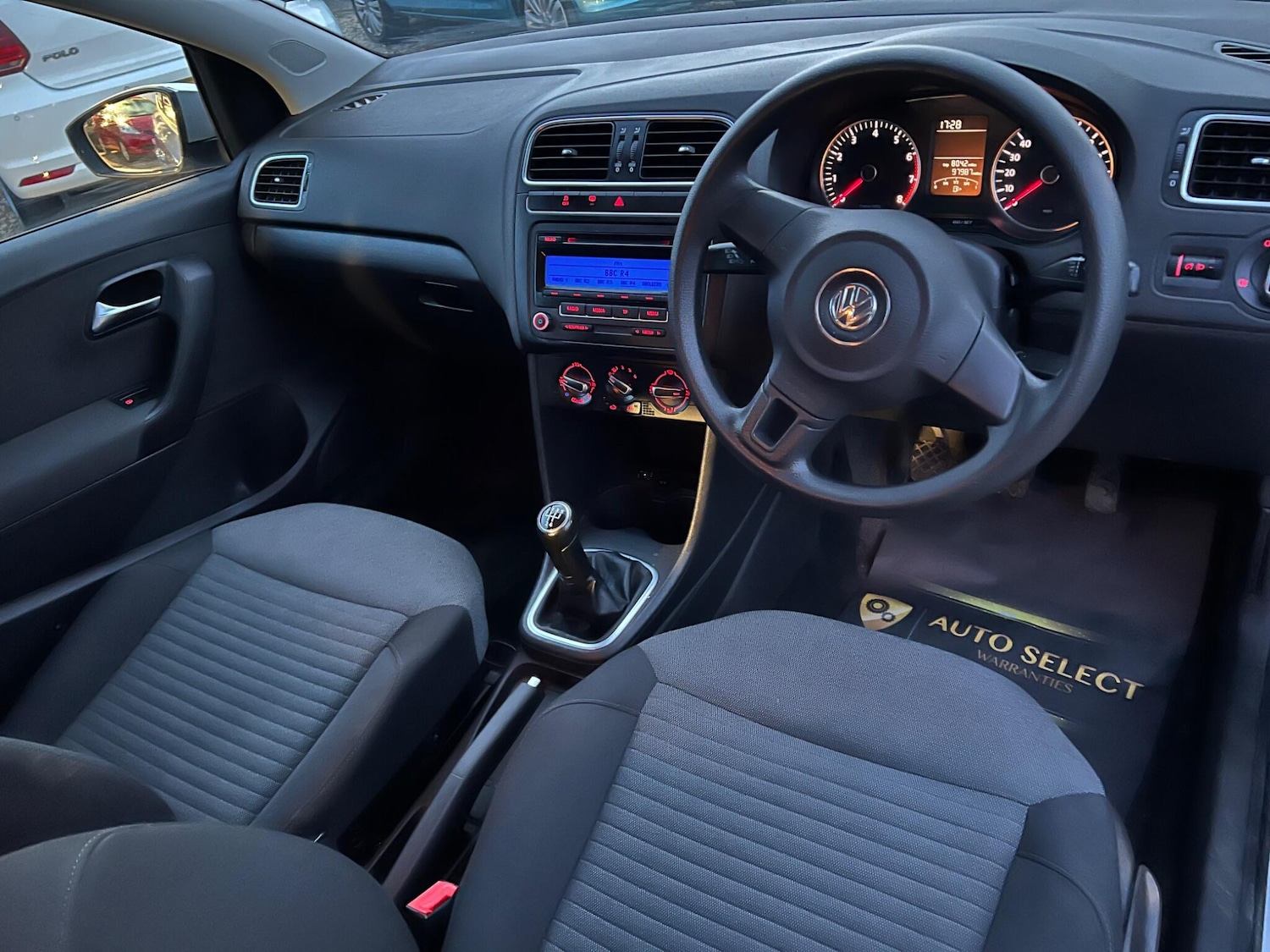 Used Volkswagen Polo for sale - 76996130: Photo 23