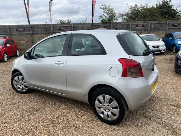 Used Toyota Yaris 2006 for sale - 75327437: Photo 11