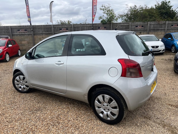 Used Toyota Yaris 2006 for sale - 75327437: Photo 12