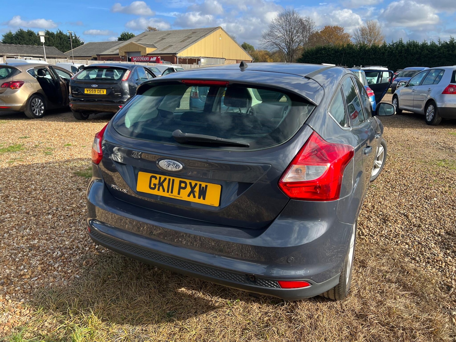 Used Ford Focus 2011 for sale - 76473096: Photo 10