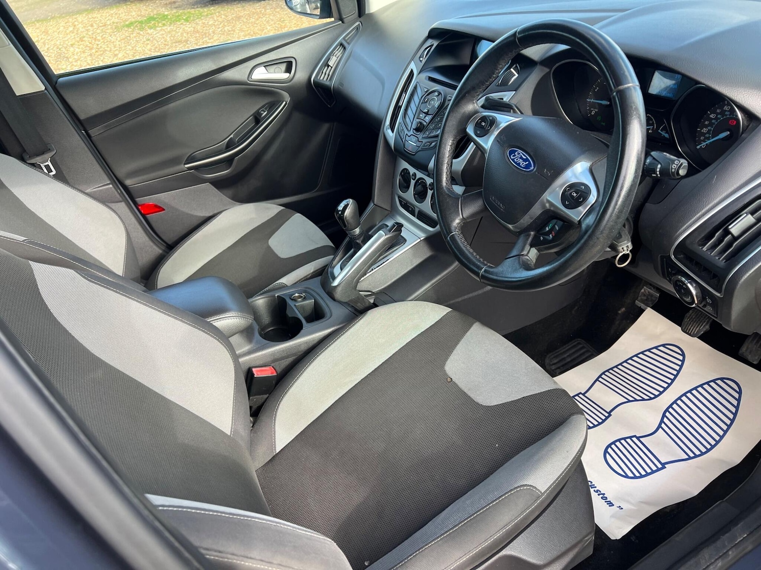 Used Ford Focus 2011 for sale - 76473096: Photo 24